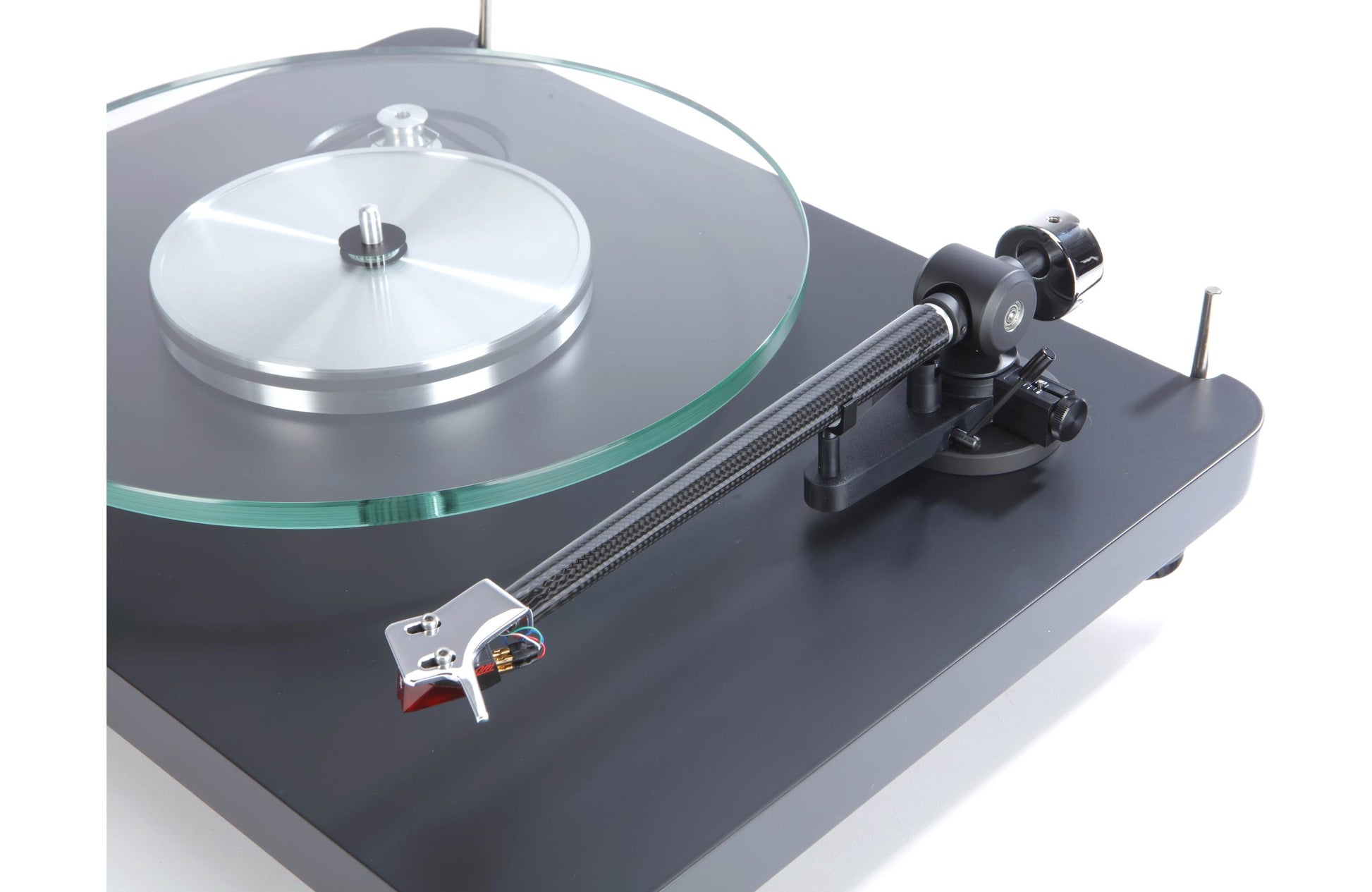NAD C 588 Manual belt-drive turntable with factory-installed moving magnet phono cartridge - Just Audio HiFi