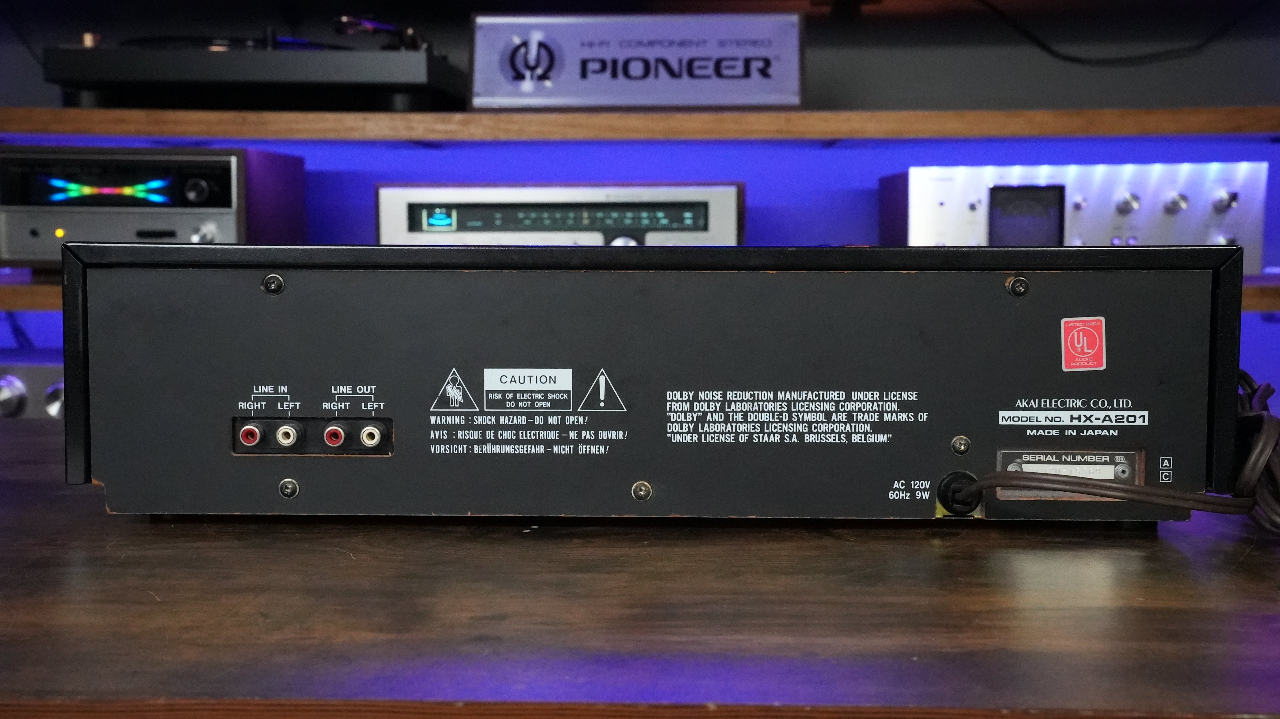 Akai HX-A201