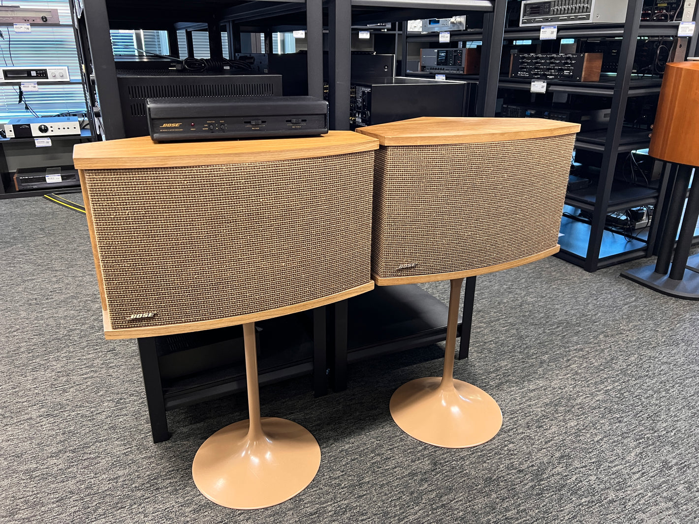 Bose 901 Series VI (With Stands) *In Store Only*