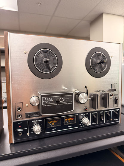 Akai 4000DS MKII *Local pickup only*