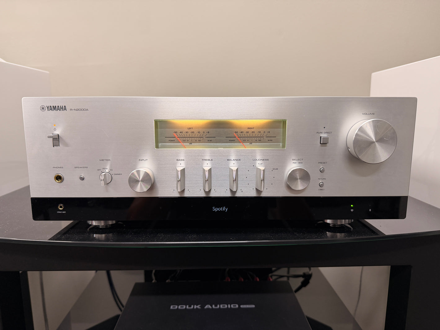 Yamaha R-N2000A (Local Pickup Only) (Copy)