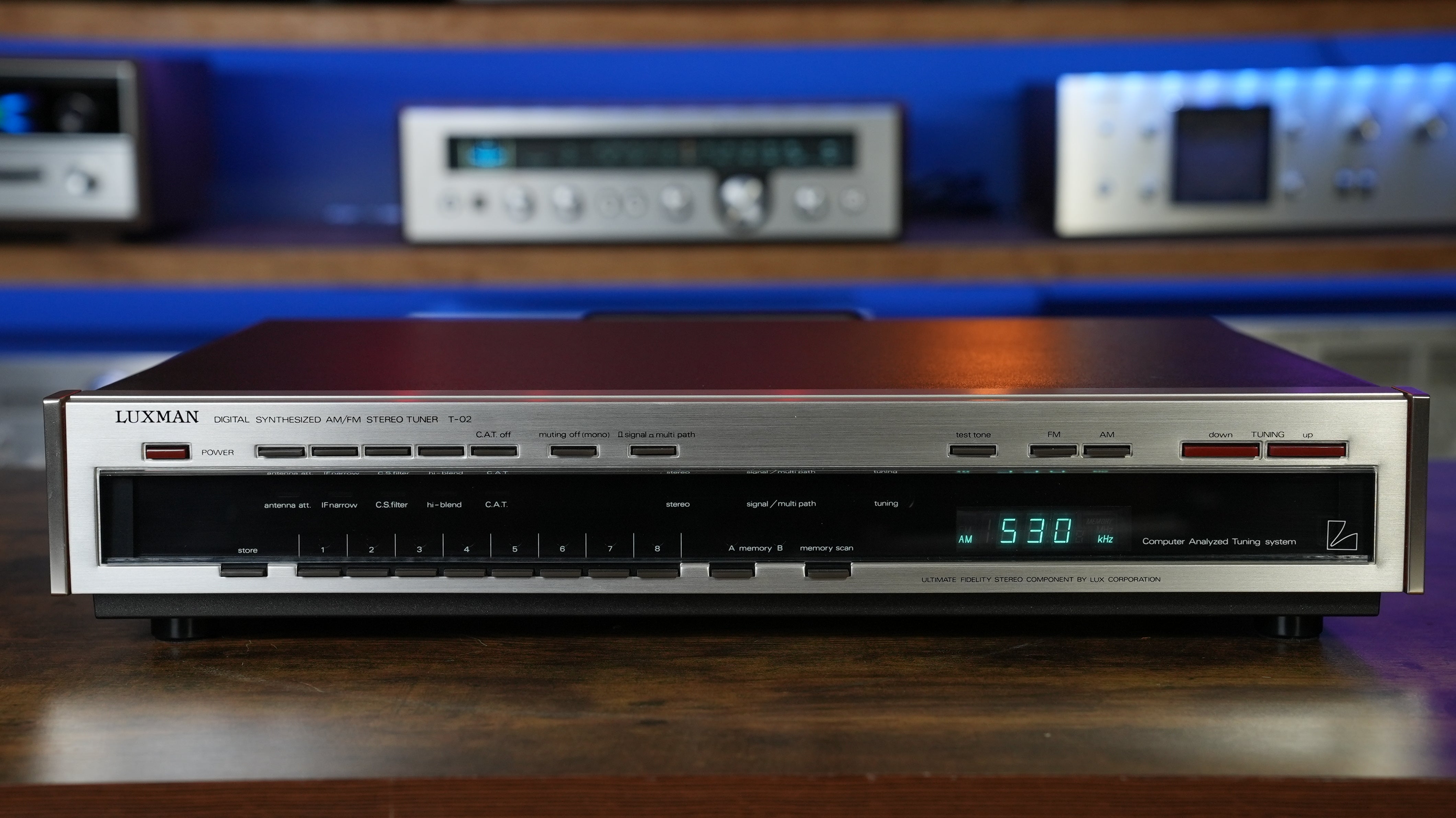 『美品』LUXMAN T-300V FM/AMチューナー LUXMAN T-300V: BLUESS Laboratory