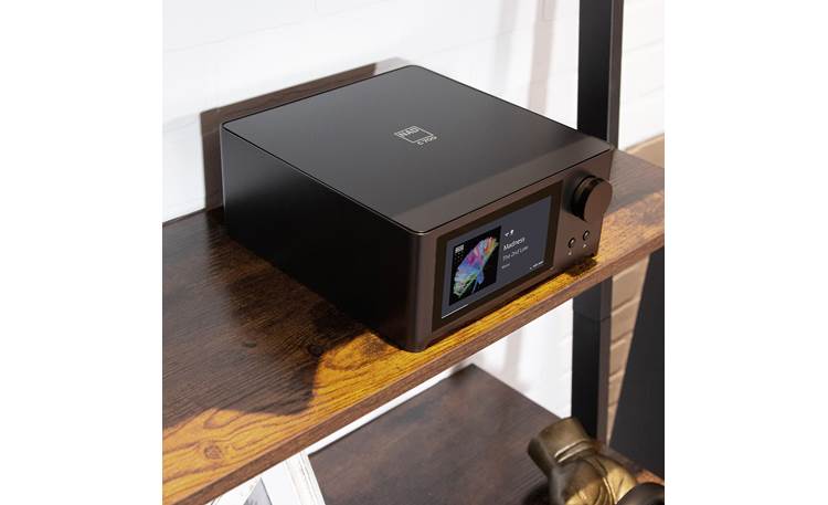 NAD C700