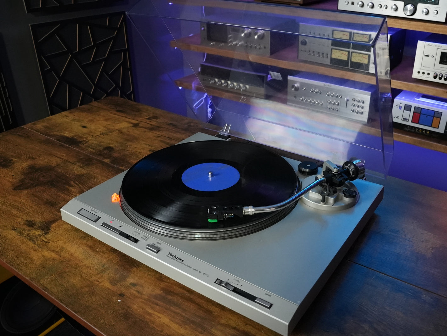 Technics SL-D303