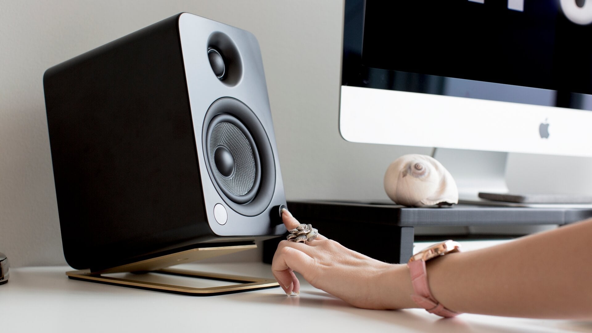 Kanto S4 Desktop Speaker Stands